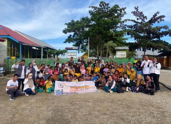 Relawan GST Beri Pengalaman Baru Siswa di SD Bajo, Kepulauan Sula