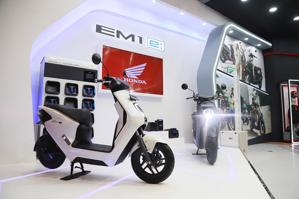 Sepeda Motor Listrik Honda EM1 e