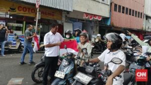 Polantas Semarakkan HUT RI dengan Bendera Merah Putih