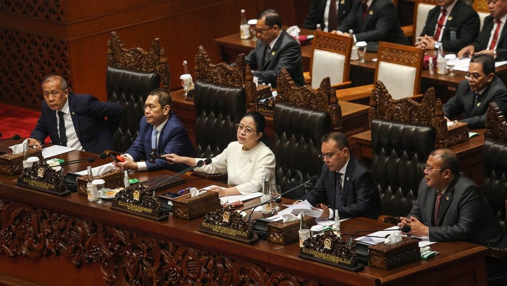DPR Sahkan Puluhan RUU Prioritas Nasional