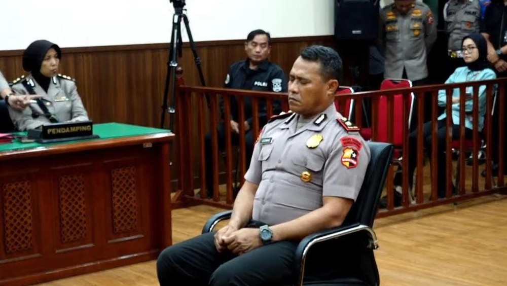 Kompol Cosmas Dipecat Imbas Demo Berujung Maut