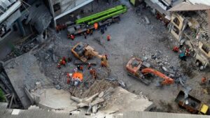 Keluarga Korban Ponpes Al Khoziny Tuntut Keadilan