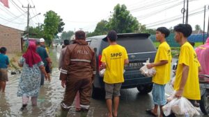Polri Alihkan Dapur Gizi Bantu Korban Banjir Sumut