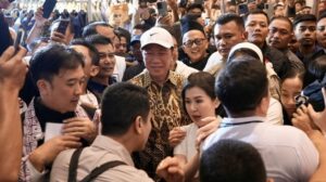 Jokowi Beri Arahan di Rakernas PSI Teka Teki Mr J