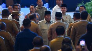 Mendagri Instruksikan Pemda Korve Rutin Atasi Sampah