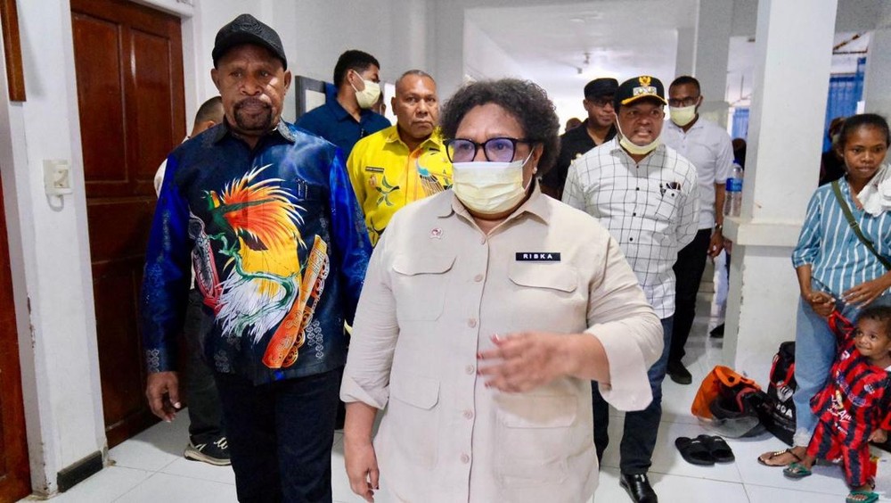 Wamendagri Ribka Haluk Desak Pembenahan RSUD Yowari