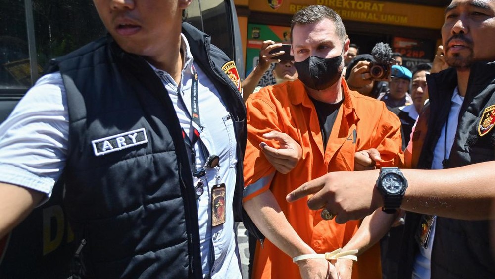 Dua Rekan Bos Mafia Skotlandia Diburu di Bali