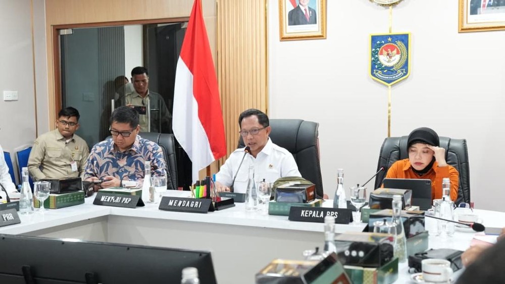 Mendagri Targetkan 7 Hari Data Huntap Sumatra Tuntas