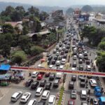 Puncak Padat One Way Diterapkan Atasi Kemacetan