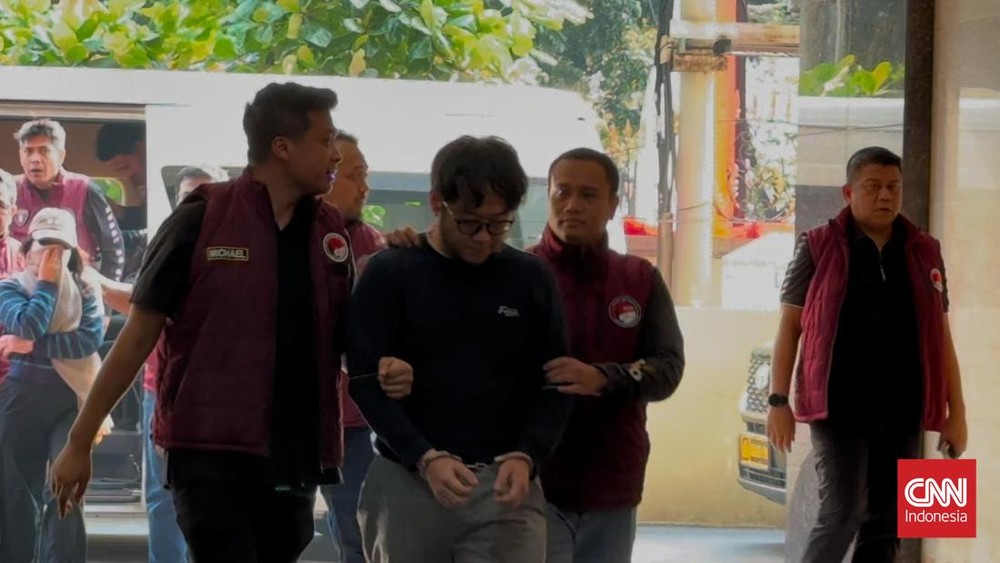Bendahara Gembong Narkoba Fredy Pratama Dibekuk