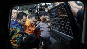 Wamen Silmy Karim Ditahan KPK Skandal Pemerasan