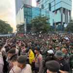 Kontroversi Pengerahan TNI Komcad Kawal Demo